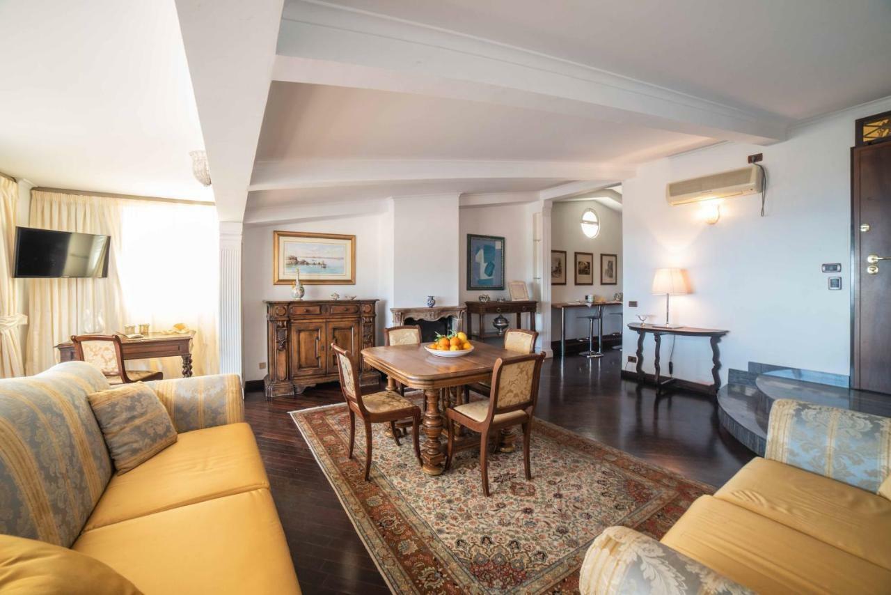 Palazzo Di Ferro Taormina Apartment Ngoại thất bức ảnh
